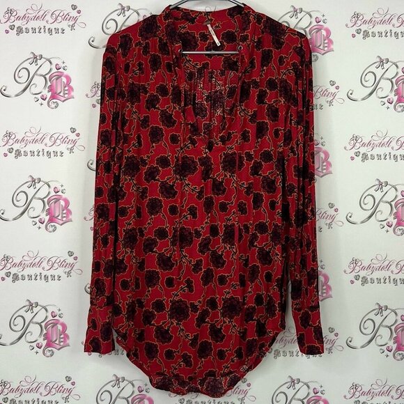 Free People Tops - Free People blouse long sleeve floral flowers Red and Black Floral Blouse